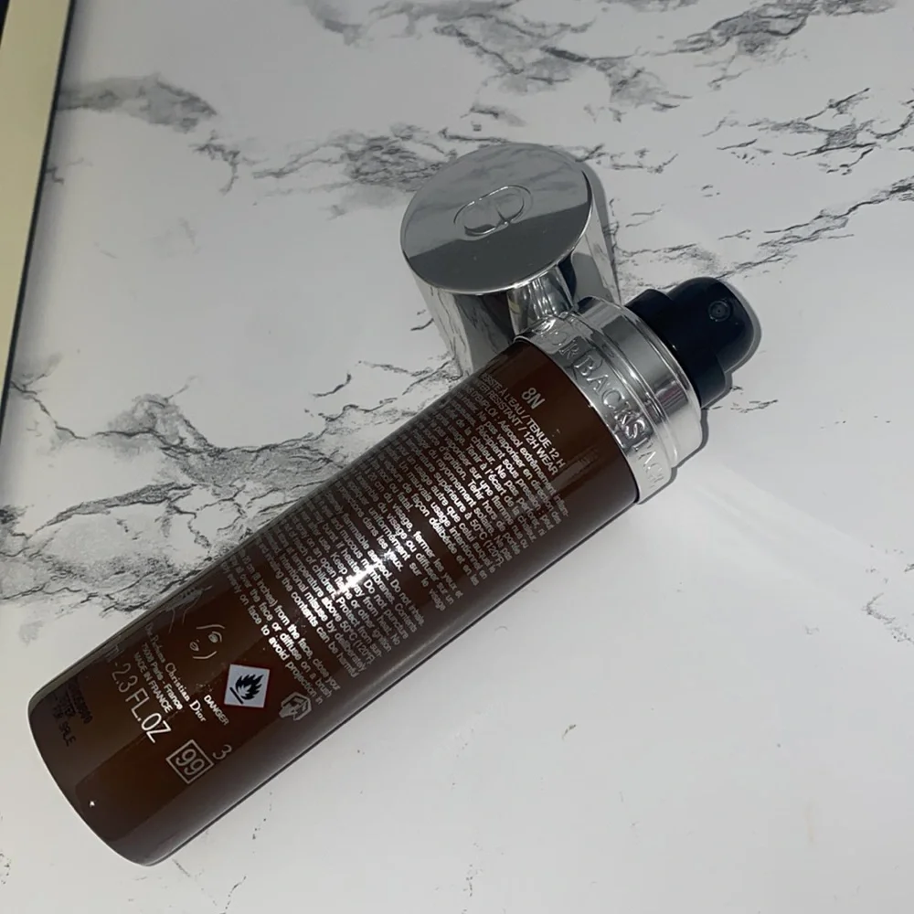 NWOB Dior airflash spray foundation 8N Never used No box 100% authentic